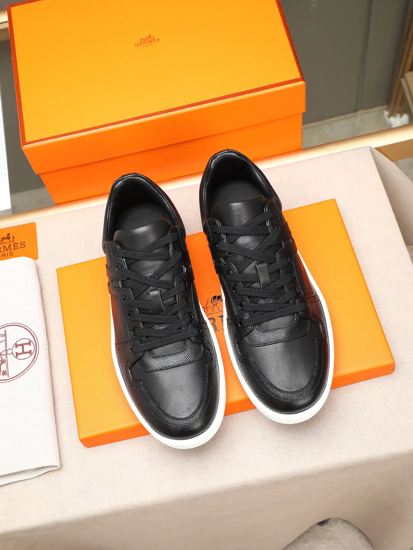Men's shoes 💰720 [HERMES] Hermès - High-end quality original 🔍🔍🔍 casual sneakers - Upper: 🔝 Napa calfskin, shoe body sewn with brand 'H' totem - Lining: water-dyed cowhide - Outsole: original TPR. :38-44 (45, can be customized)